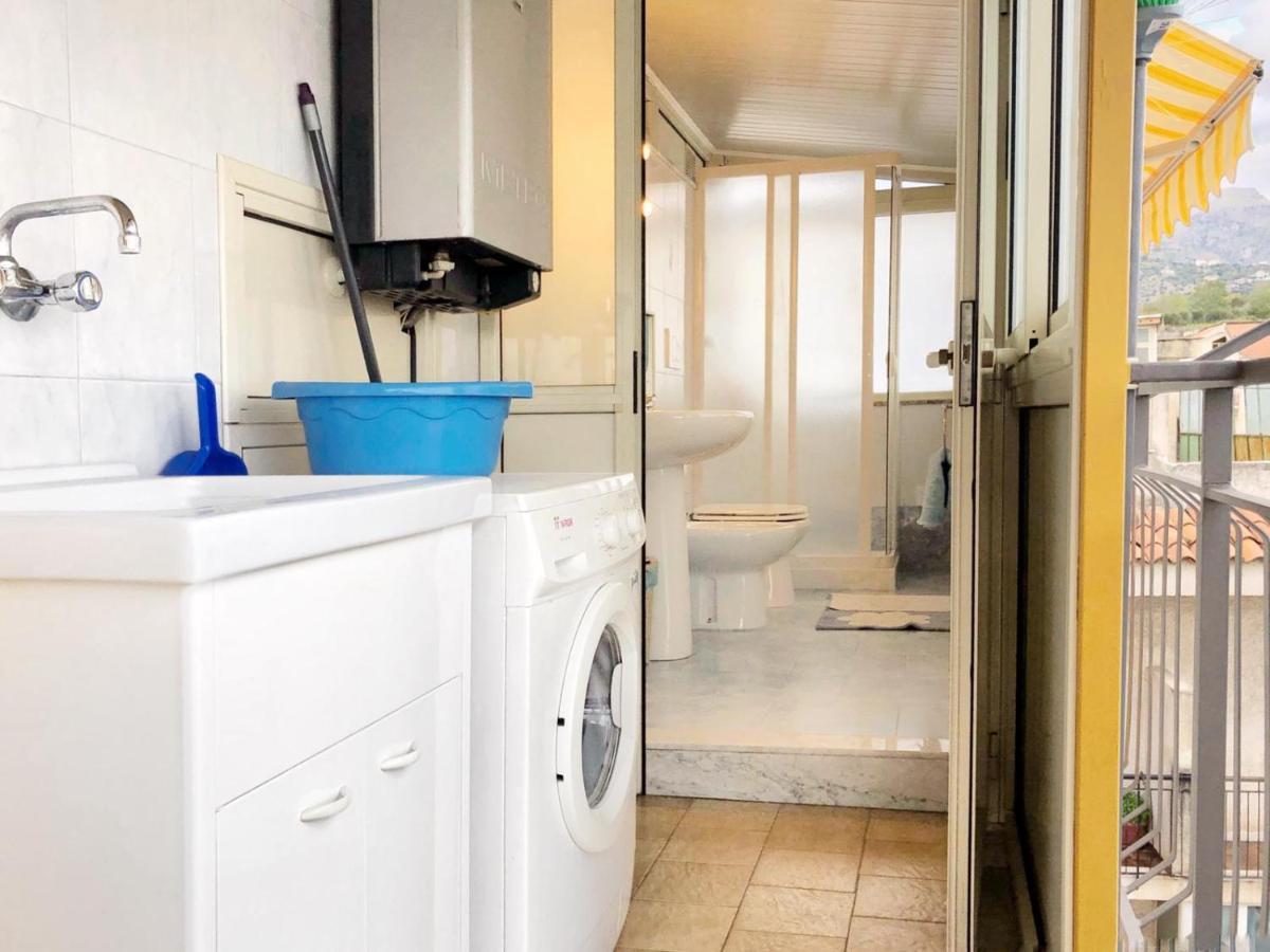Tiziana Apartman Giardini-Naxos Kültér fotó