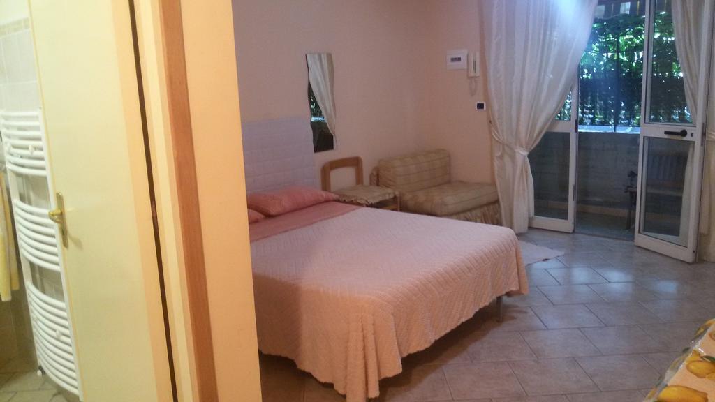 Tiziana Apartman Giardini-Naxos Kültér fotó