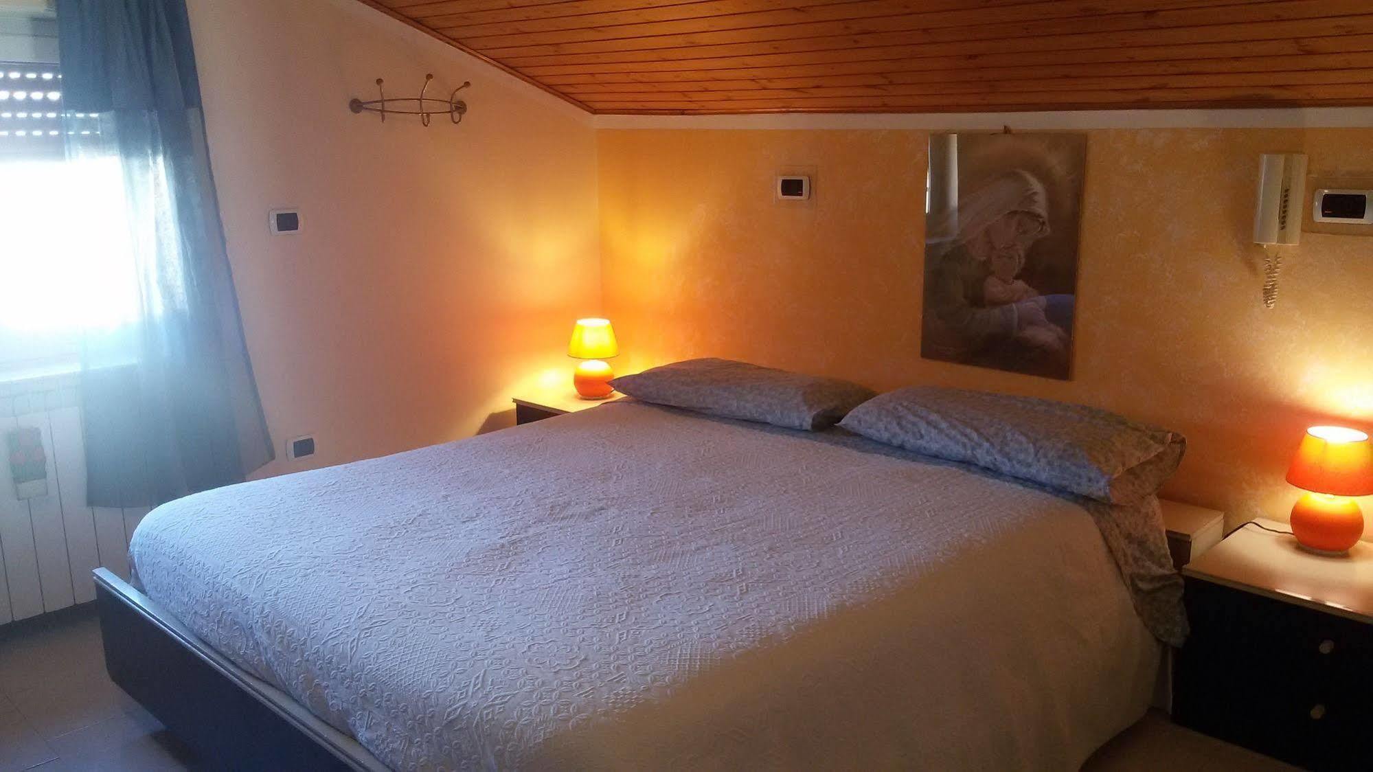 Tiziana Apartman Giardini-Naxos Kültér fotó